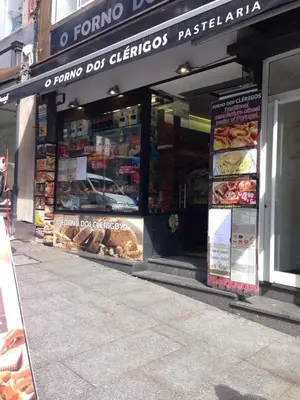 a store front of a bakery on a city street at Porto Chique AL 2 in Porto