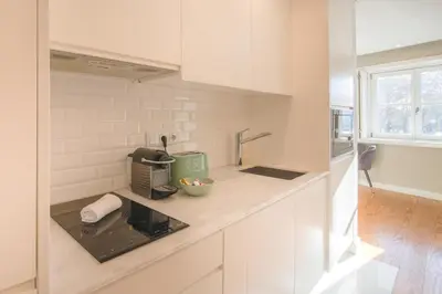 Gallery image of Oporto Garden Apartment in Porto