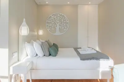 Gallery image of Oporto Garden Apartment in Porto