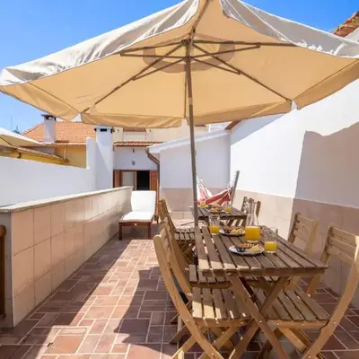 Host Wise - Spacious Duplex House - Jacuzzi & Terrace