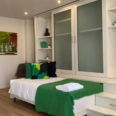 BEST - Studio Trindade with AC and Parking