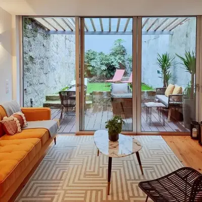 Gorgeous studio with great private terrace and AC