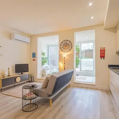 Marilia's Garden Apartment