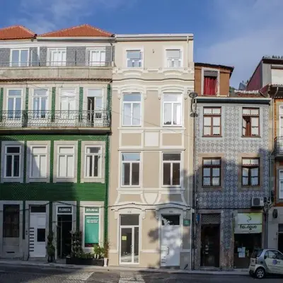 Stylish City-Center Retreat