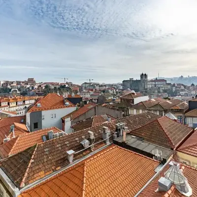 Charming 1-Bedroom Apartment in Oporto
