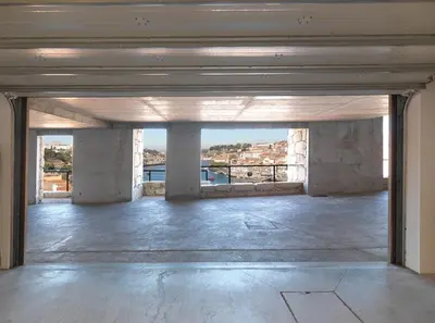 an empty room with a view of a building at Casa Vista Douro in Vila Nova de Gaia