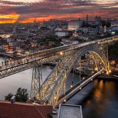 2-Studio House Steps from Best Attractions of Porto