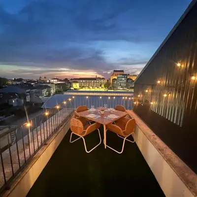 Spacious apt w. beautiful & sunny private terrace