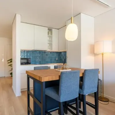 HostWise - Modern Flat in Boavista