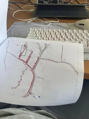 a drawing of a tree on a computer keyboard at Hostel Antas Porto in Porto