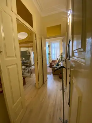a hallway with a kitchen and a living room at Family&Friends 1 - cosy&central in Porto