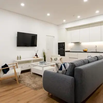 Open-Plan Apartment in Downtown Porto by HostWise