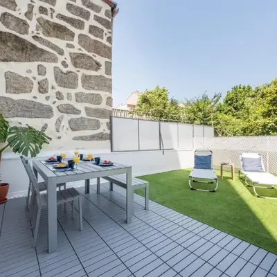 GuestReady - Sunny patio paradise in Porto