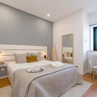 Colorful & Cozy Apartment by HostWise