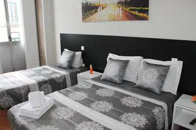 Gallery image of Lunar Guest House in Porto