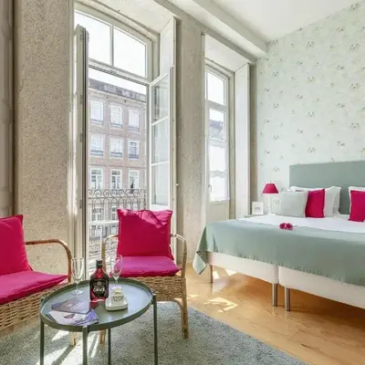 Charming Balcony Apartment in Historic Ribeira - Inside Porto Apartments 
