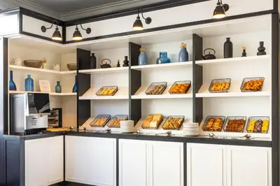 a display case of ceramics in a store at Hotel Cristal Porto in Porto