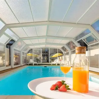 731 Costa Cabral Metro Residence