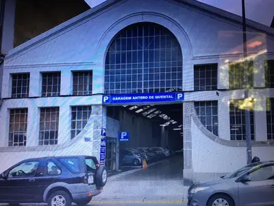 a car parked in front of a parking garage at Maredimo Village Porto Casa 1 in Porto