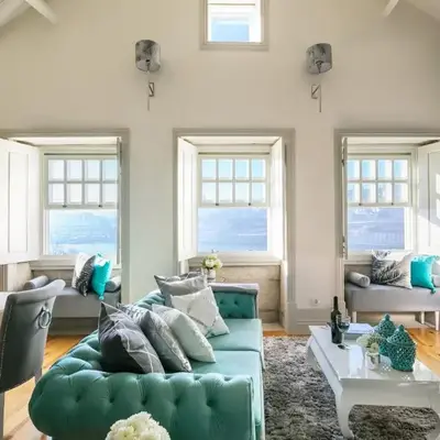 Oporto Platinum Loft