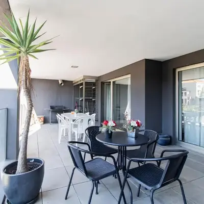 D João IV Apartment With Terrace by LovelyStay