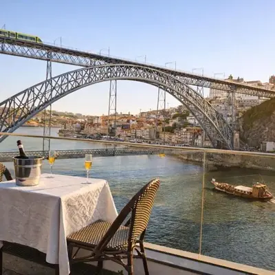 Bridge It - Suites & Views