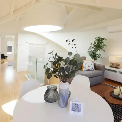 HM - Flores Skylight