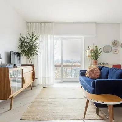 Spacious and Bright City Ap II