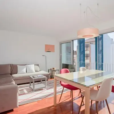 Liiiving in Porto | Bright Light Apartment
