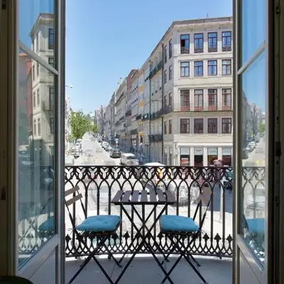 BOUTIQUE Rentals - Toledos One & Only Apt in Historical center of Porto