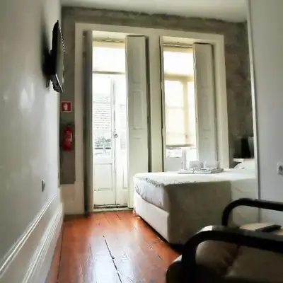 ZD Moreira Flats E By PortoProperties4You