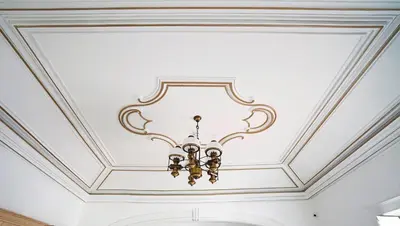 a coffered ceiling with a chandelier on it at Santa Catarina Guest House (Porto city center) in Porto