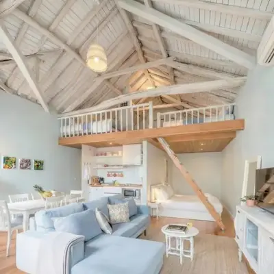 Look At Me - Serviced Lofts & Studios