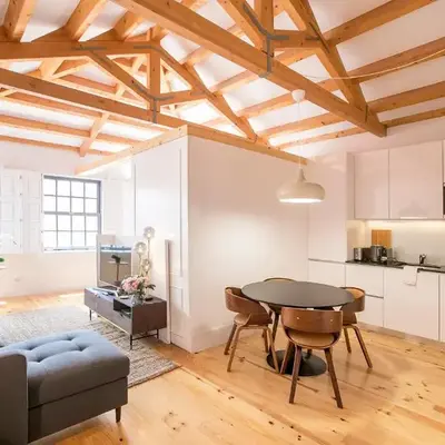 Newly Renovated Cozy Central Loft w/ AC by LovelyStay