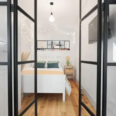 Vibrant flat by São Bento w/balcony - Loureiro140