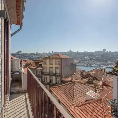 Liiiving in Porto - Ribeira Vintage View