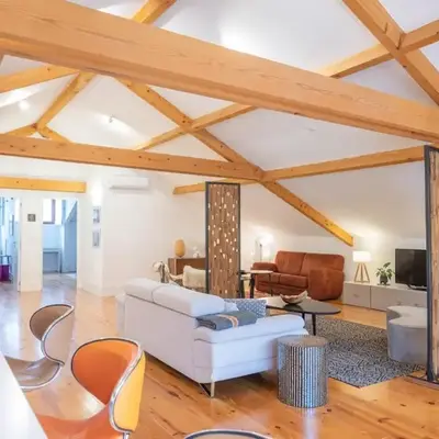 Tomas Loft