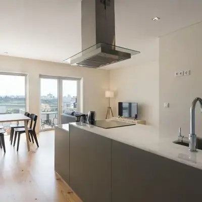 BmyGuest - São Vitor Balcony Apartment