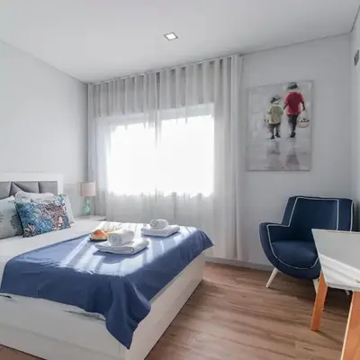 Downtown 1BR Apartment W/ Balcony by LovelyStay