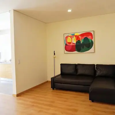 Tomás Flat