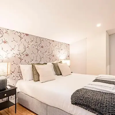 Bonfim Elegant Duplex w/ AC by LovelyStay