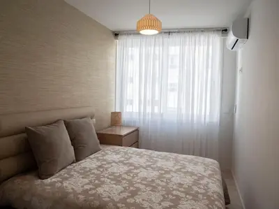 a bedroom with a large bed and a window at APOSENTUS - Charming Torrinha in Porto