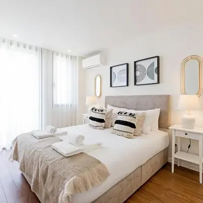 Santos Pousada 1071 by LovelyStay