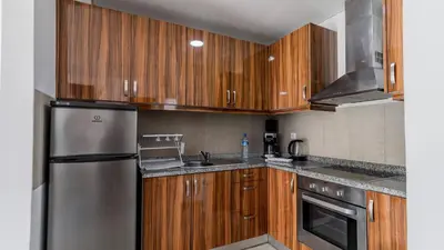 a dining room with a table and chairs at Central Gaia Apartment by Unique Hosts in Vila Nova de Gaia